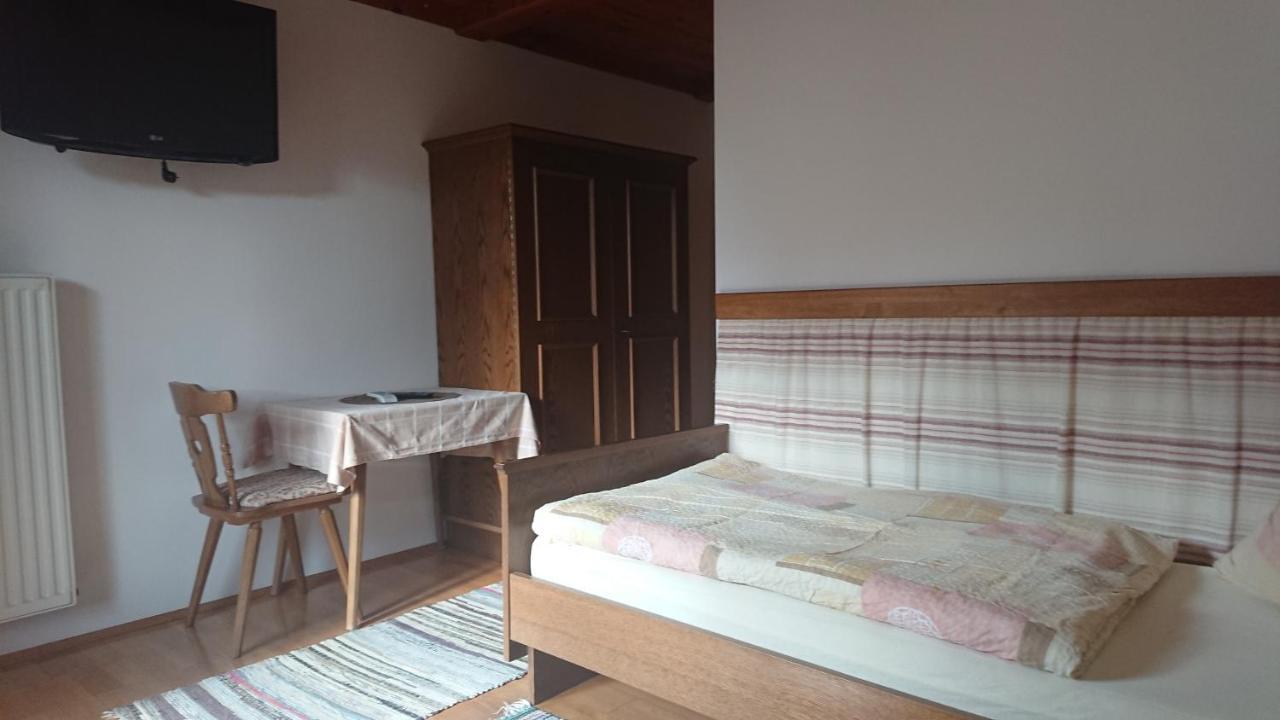Gaestehaus Der Gamser Winzerstube Bad Gams エクステリア 写真